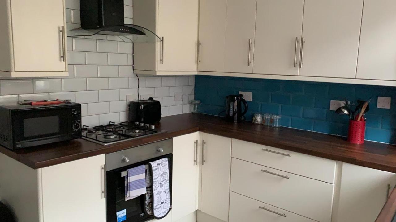 Anfield House 2 Bedroom 2 Mins From Anfield Stadium Sleeps 7 Liverpool Ngoại thất bức ảnh